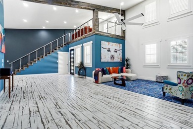 Stunning Modern Home on 2 Acres with Full Guest Quarters & - photo 9