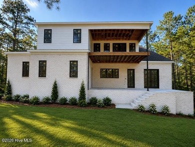 Sadler Construction presents this luxury, custom-built home in - photo 11