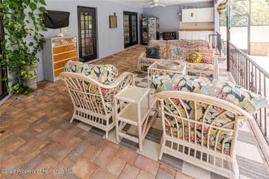 Welcome to your private Florida retreat in the desirable East - photo 22