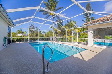 This fully furnished lakefront, bright, spacious and comfortable - photo 22