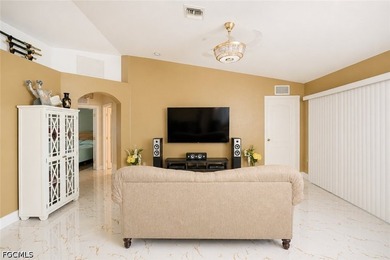 A beautiful and well-located home in the heart of Cape Coral! - photo 11