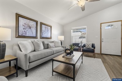 Accepted Offer with Contingencies. Motivated seller! Built in - photo 12