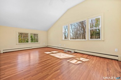 Fantastic opportunity to own this charming 4-bedroom Colonial - photo 20