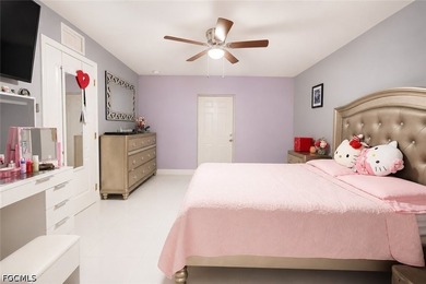 A beautiful and well-located home in the heart of Cape Coral! - photo 21