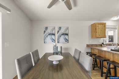 Accepted Offer with Contingencies. Motivated seller! Built in - photo 26