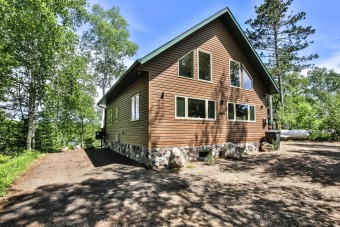 North Turtle Lake Home For Sale in Winchester Wisconsin
