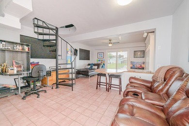 Ideal Coastal Retreat - Primary Residence or Weekend Getaway!