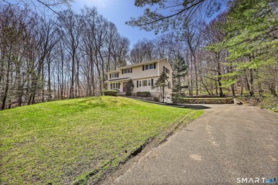 Fantastic opportunity to own this charming 4-bedroom Colonial - photo 35