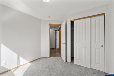 Accepted Offer with Contingencies. Motivated seller! Built in - photo 38