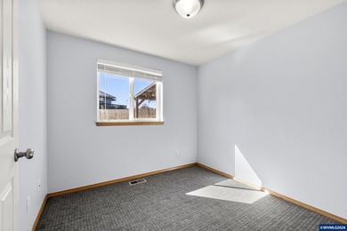 Accepted Offer with Contingencies. Motivated seller! Built in - photo 40