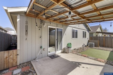 Accepted Offer with Contingencies. Motivated seller! Built in - photo 45