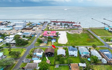 Ideal Coastal Retreat - Primary Residence or Weekend Getaway!