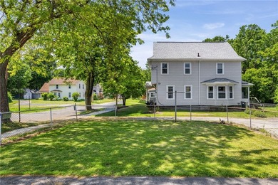Welcome to 3989 Lake Ave. Charlotte Living at its Best! Full of - photo 5