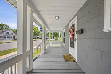 Welcome to 3989 Lake Ave. Charlotte Living at its Best! Full of - photo 9