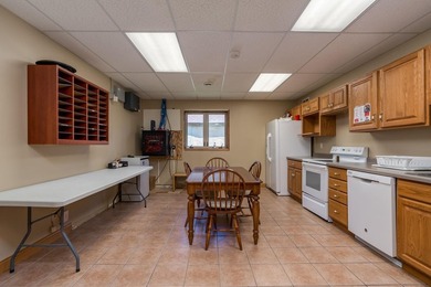 1618 + 1620 3rd Ave - Commercial package opportunity featuring - photo 17