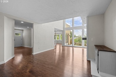 4 bed, 2.5-bath home offering 2,386 sq ft of thoughtfully - photo 19