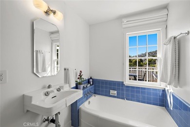 Nestled in one of Laguna Beach's most sought-after neighborhoods - photo 21