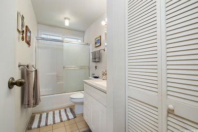 One of Kailua's most sought-after neighborhoods. This lovely - photo 22
