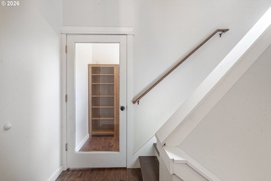 4 bed, 2.5-bath home offering 2,386 sq ft of thoughtfully - photo 25