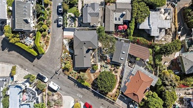 Nestled in one of Laguna Beach's most sought-after neighborhoods - photo 27