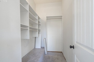 4 bed, 2.5-bath home offering 2,386 sq ft of thoughtfully - photo 31