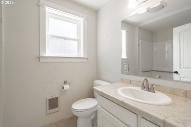 4 bed, 2.5-bath home offering 2,386 sq ft of thoughtfully - photo 32