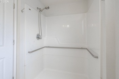 4 bed, 2.5-bath home offering 2,386 sq ft of thoughtfully - photo 33