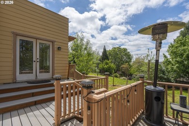 4 bed, 2.5-bath home offering 2,386 sq ft of thoughtfully - photo 39