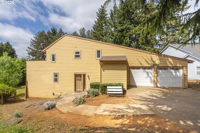 4 bed, 2.5-bath home offering 2,386 sq ft of thoughtfully - photo 47