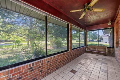 Tucked away on a quiet cul de sac just minutes from downtown New - photo 48