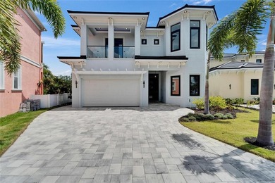 Welcome to 6520 Simone Shores Dr, Apollo Beach, FL - Brand-New - photo 1