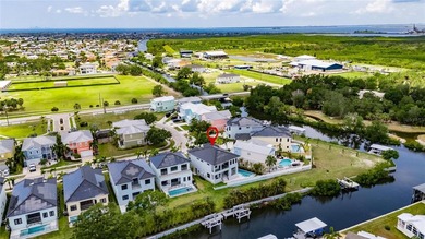 Welcome to 6526 Simone Shores Dr, Apollo Beach, FL - Brand-New - photo 4