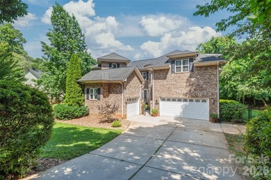 One-owner custom waterfront home on 1.19 acres in desirable - photo 5
