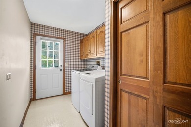 Tucked within the prestigious Royal Fox community, this - photo 15