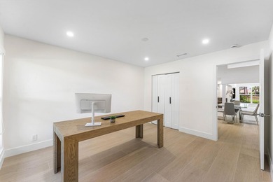 Welcome to 654 W Lakewoode, a beautifully renovated residence - photo 16