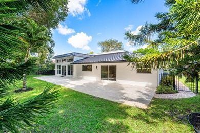 Welcome to 654 W Lakewoode, a beautifully renovated residence - photo 22