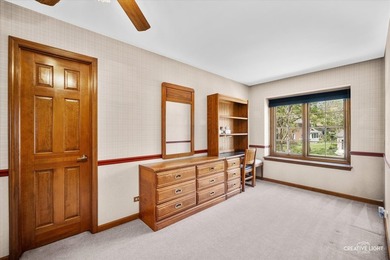 Tucked within the prestigious Royal Fox community, this - photo 25