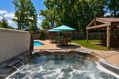 Welcome to 1031 Zircon Drive, a beautifully maintained bi-level - photo 30