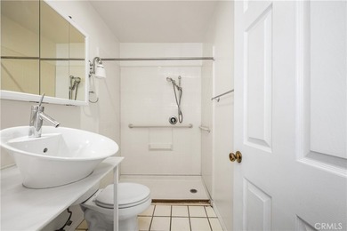 Welcome to Unit 311 at Pars Plaza, a beautifully maintained - photo 35