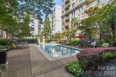 Uptown Charlotte corner penthouse living with the perfect blend - photo 6