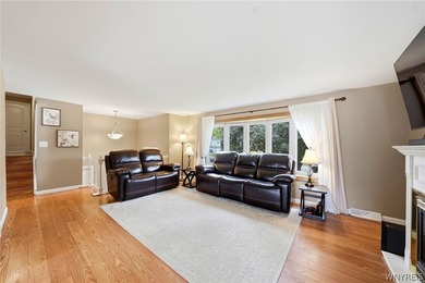 Truly a home you can move right in and enjoy!! An open floor - photo 7