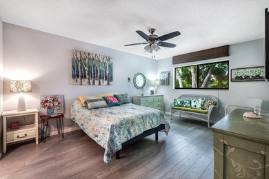 Experience the pinnacle of lakeside luxury in this beautifully - photo 14