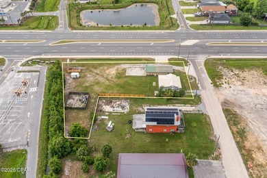 Outstanding mixed-use commercial opportunity located in the - photo 2