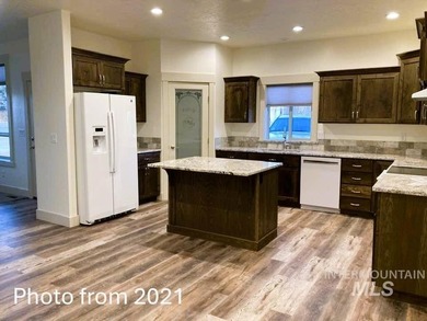 Turnkey income-producing duplex built in 2020 with modern - photo 3