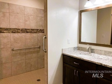 Turnkey income-producing duplex built in 2020 with modern - photo 4