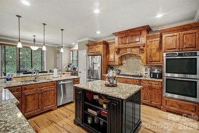 Fabulous SMART CONSTRUCTION home has it all--privacy, desirable - photo 10