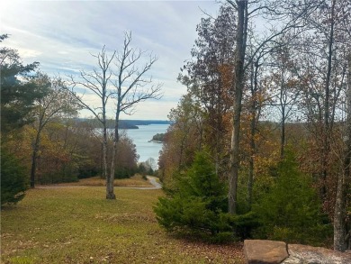 Lake Acreage For Sale in Eureka Springs, Arkansas