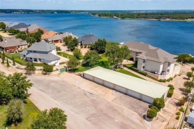 Lake Condo For Sale in Granbury, Texas