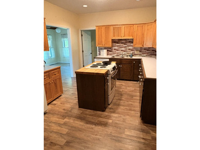 Private Ozarks Retreat on 3.17 Wooded Acres Discover the perfect - photo 15
