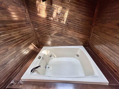 Private Ozarks Retreat on 3.17 Wooded Acres Discover the perfect - photo 21